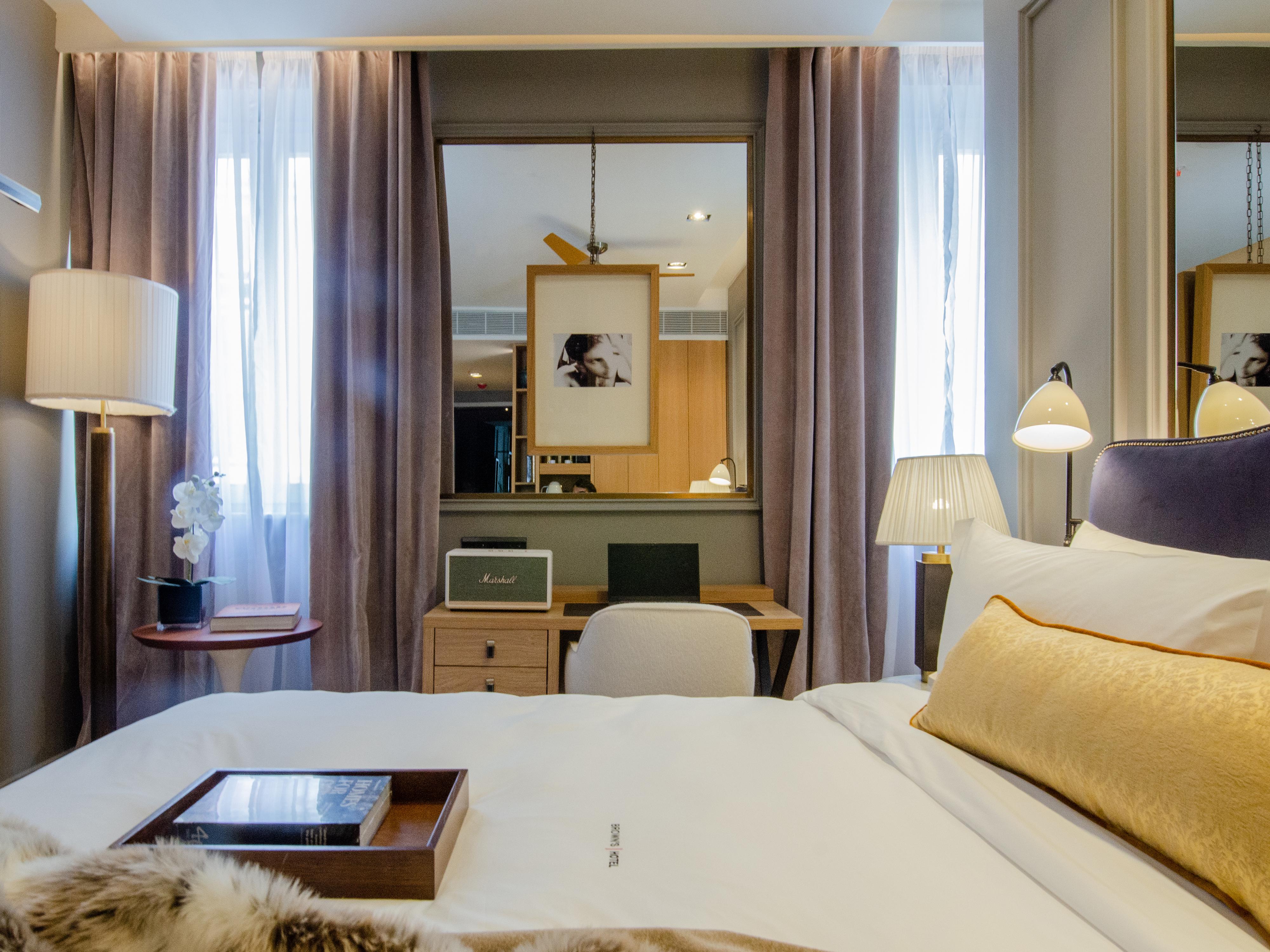 Browns Avenue Hotel Lisboa Εξωτερικό φωτογραφία A room at the hotel