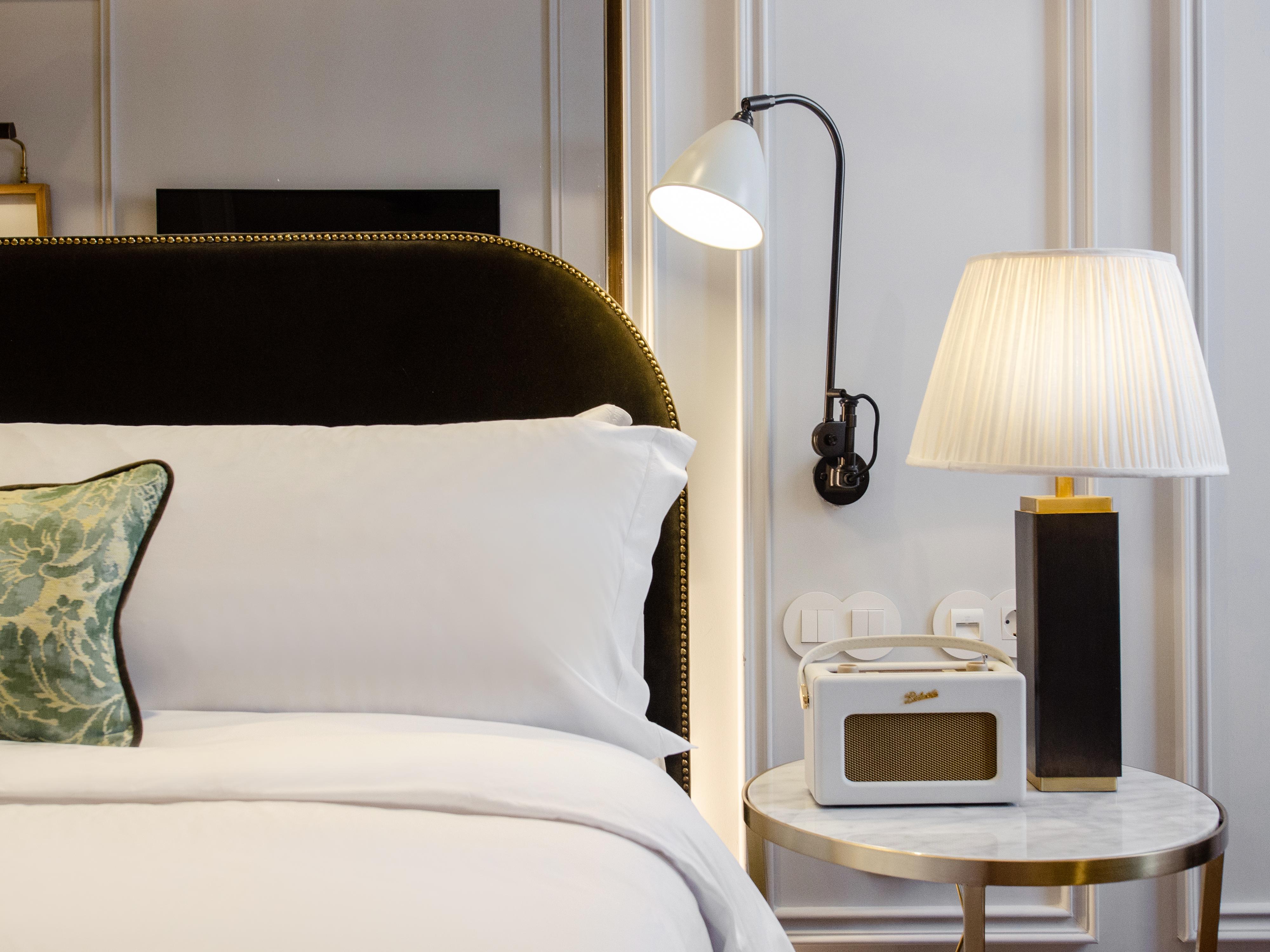 Browns Avenue Hotel Lisboa Εξωτερικό φωτογραφία The Radio