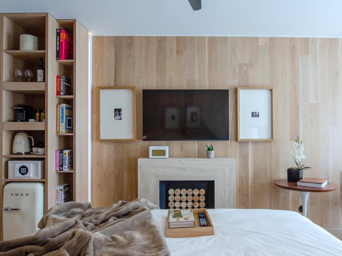 Browns Avenue Hotel Lisboa Εξωτερικό φωτογραφία A bedroom at the hotel