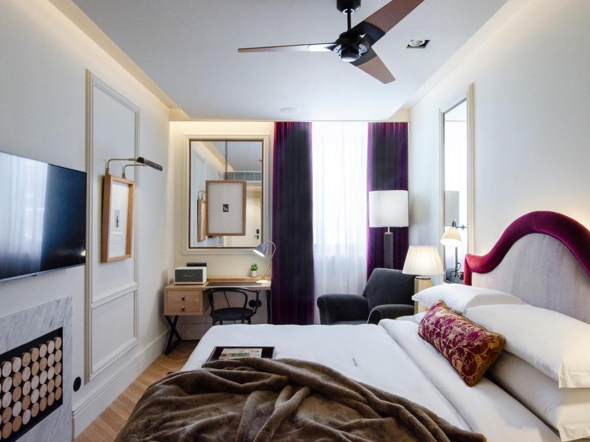 Browns Avenue Hotel Lisboa Εξωτερικό φωτογραφία A bedroom at the Hotel