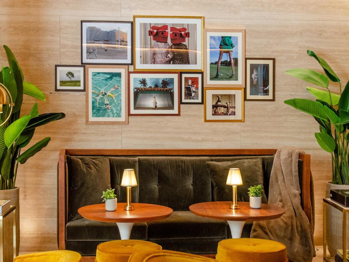 Browns Avenue Hotel Lisboa Εξωτερικό φωτογραφία The interior of the lounge
