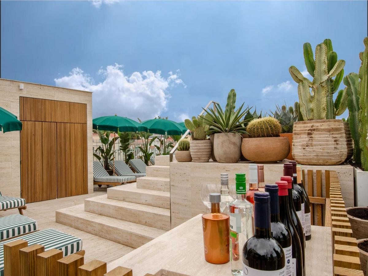 Browns Avenue Hotel Lisboa Εξωτερικό φωτογραφία Rooftop bar